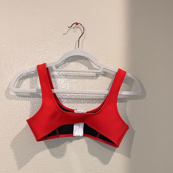 Hoaka zip up top bikini set - Picture 4 of 5